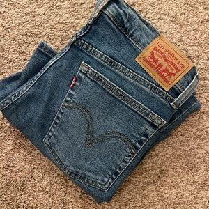 Levi’s Straight Wedgie Jean - size 29 - color “love in the mist”